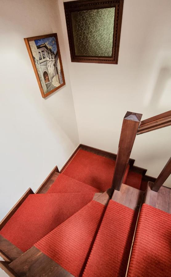 Master Hotel Μπεράτ Εξωτερικό φωτογραφία