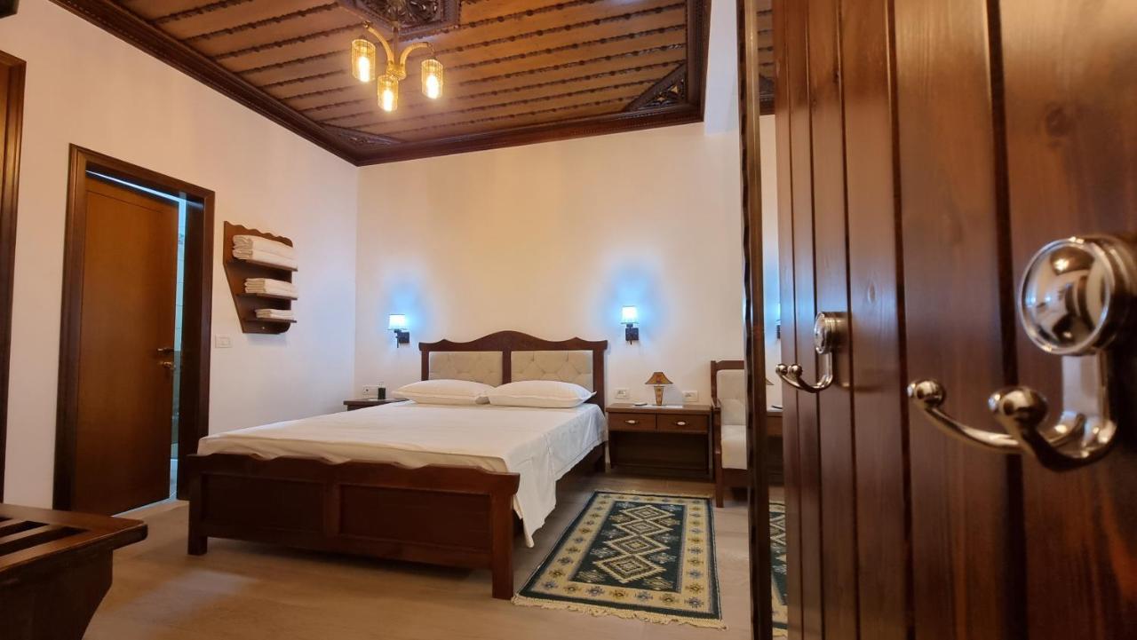 Master Hotel Μπεράτ Εξωτερικό φωτογραφία