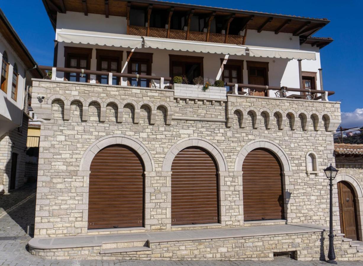 Master Hotel Μπεράτ Εξωτερικό φωτογραφία